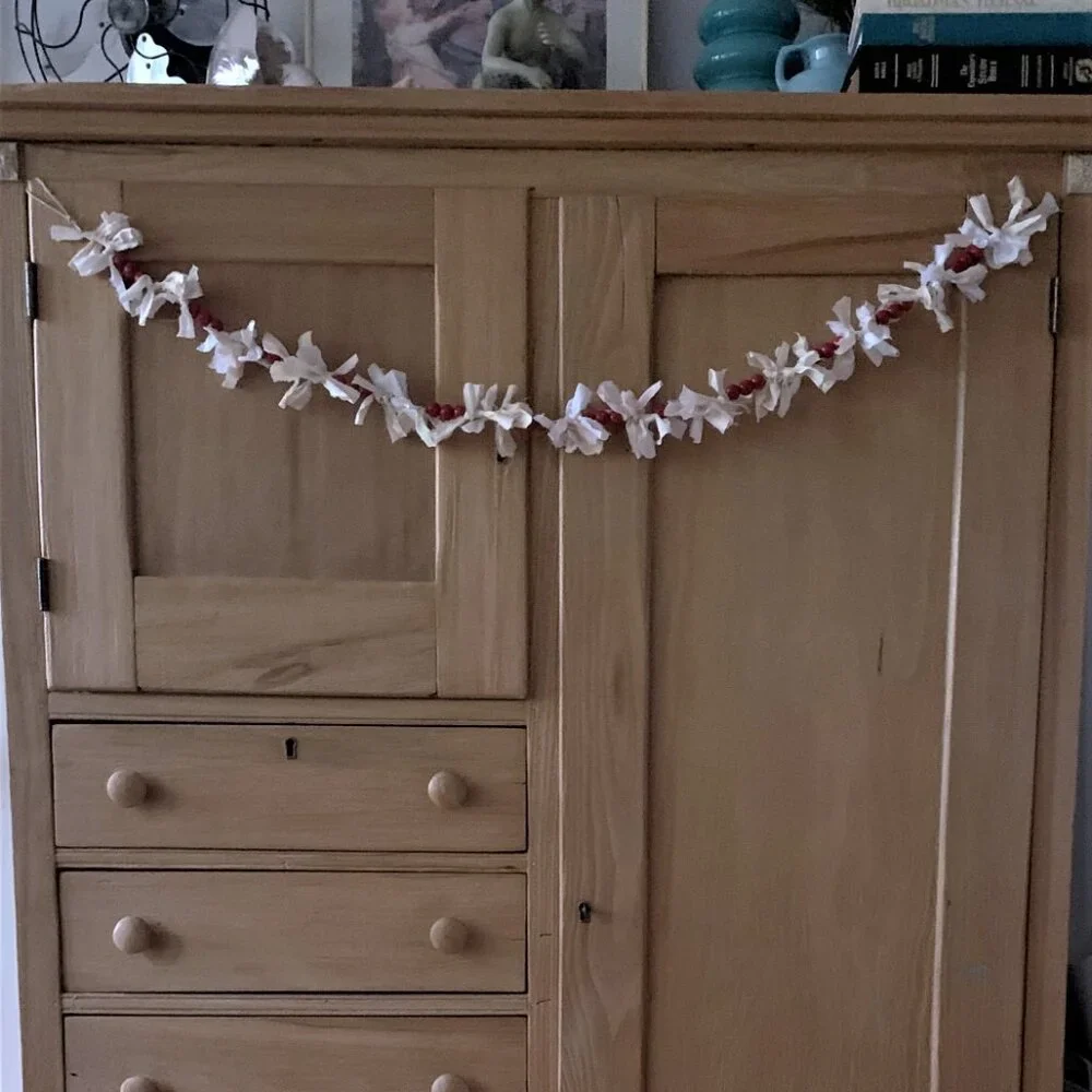 3 Feet/36 Inch Rag Tied and Red Bead Garland